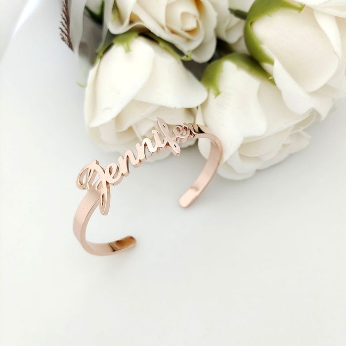 armband-mit-namen-individuelles-namensarmband-aus-edelstahl-fur-kinder-und-frauen-armband-mit-manschette