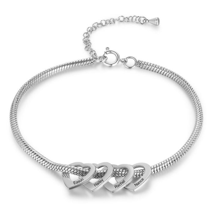 armband-mit-namen-personalisierte-herz-charme-eingraviert-familienname-verstellbare-kette-armband