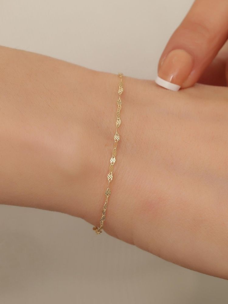 feines-goldarmband-585-14-karat-gold-dunnes-gespiegeltes-armband-mit-goldstift-2mm