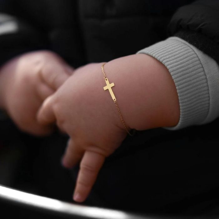 goldarmband-baby-kinderarmband-585-arband-14k-gold-kruzifix-armband-elegantes-kruzifix-tiny-armband-fur-kinder-und-babys