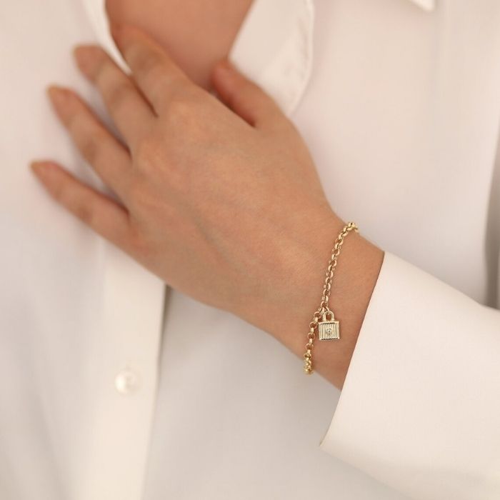 goldarmband-damen-585-gold-armband-damen-14k-gold-rolo-armband-mit-schloss-charm-armband-padlock-charm-goldarmband-fur-damen