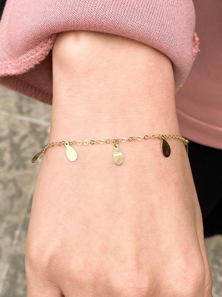 goldarmband-damen-585-karat-echt-14-karat-gold-8-pailletten-tropfen-modell-dorika-armband