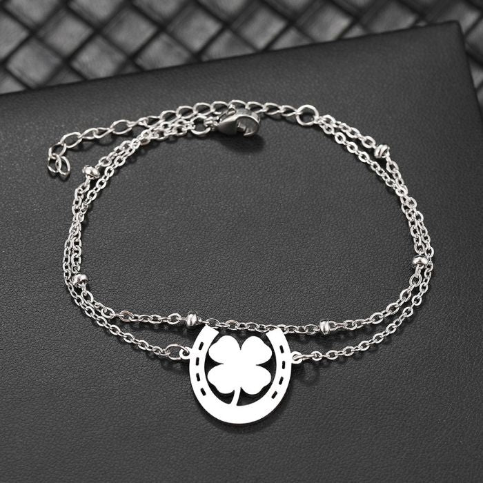 Analyzing image kleeblatt-armband-mehrlagiges-perlenarmband-kleeblatt-edelstahlarmband-damen